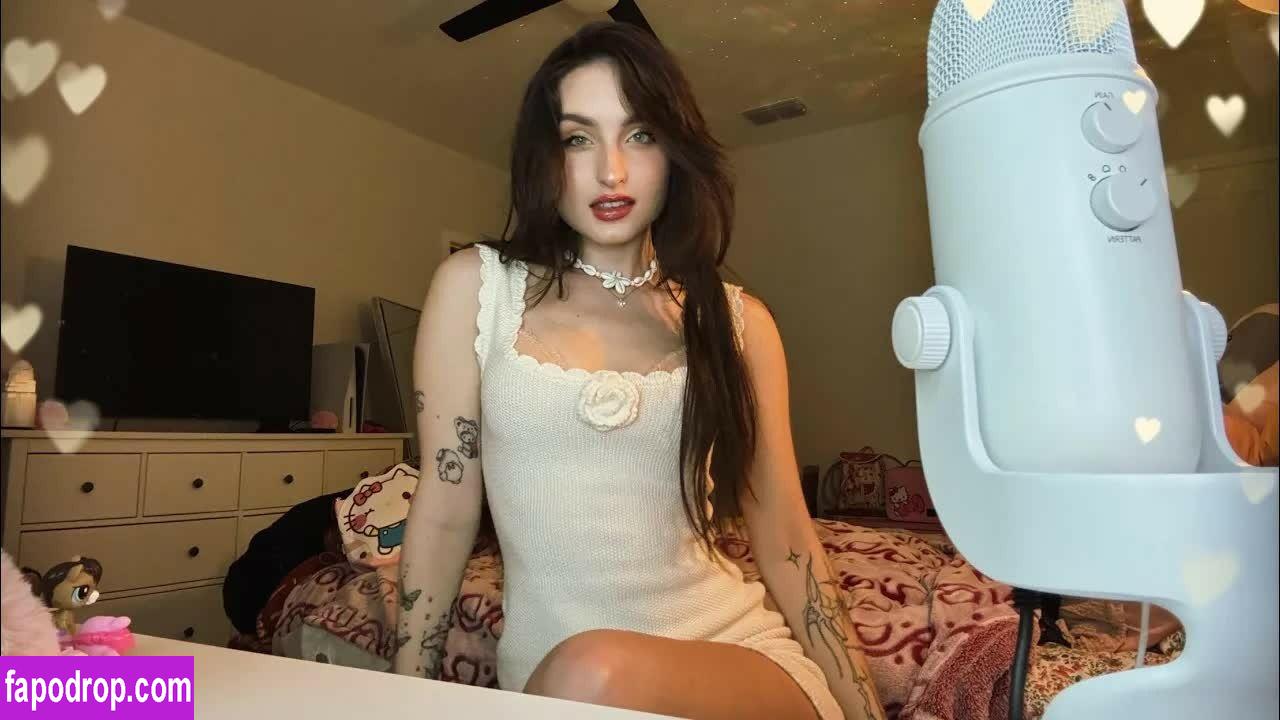 Beebee ASMR / beebeeasmr / beebeeasmr18 / weloveasmr leak of nude photo #0430 from OnlyFans or Patreon