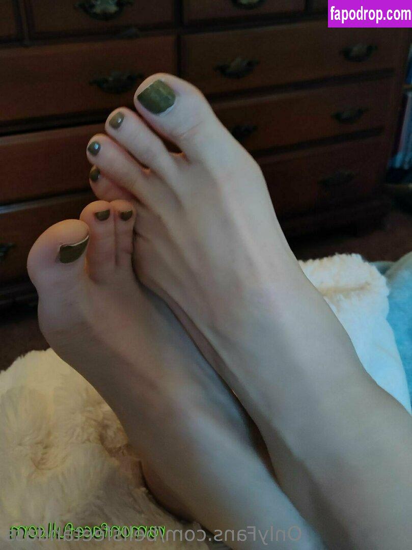 bellsfeetandass /  leak of nude photo #0089 from OnlyFans or Patreon
