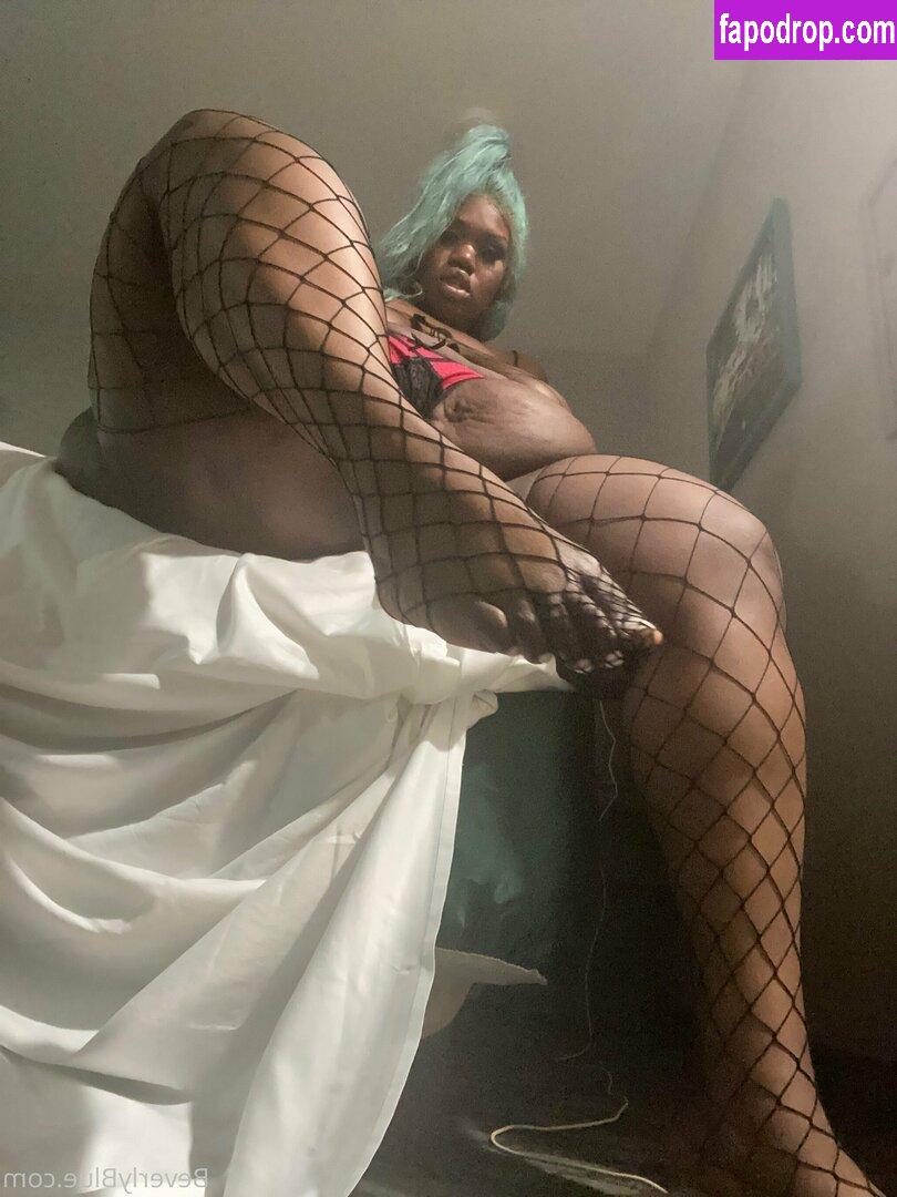 beverlyblue3x / beverlyblueofficial leak of nude photo #0060 from OnlyFans or Patreon