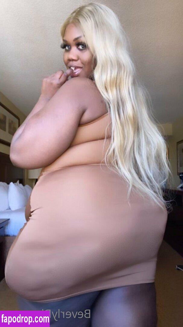 beverlyblue3x / beverlyblueofficial leak of nude photo #0141 from OnlyFans or Patreon