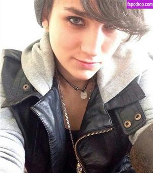 Bex Taylor-Klaus leak #0024