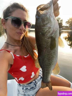 BigBassGirl photo #0081