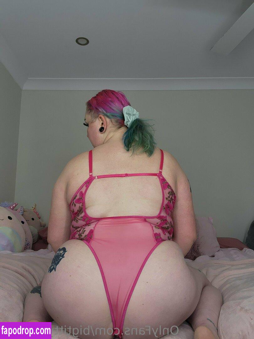 bigtittybitchh2 / bigtittybitchs leak of nude photo #0075 from OnlyFans or Patreon