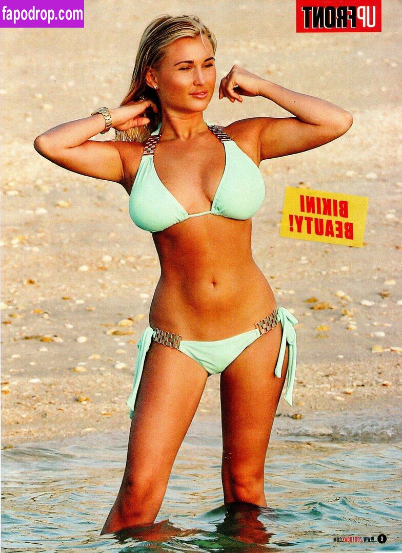 Billie Faiers /  слитое обнаженное фото #0040 с Онлифанс или Патреон