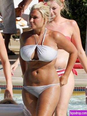 Billie Faiers leak #0067