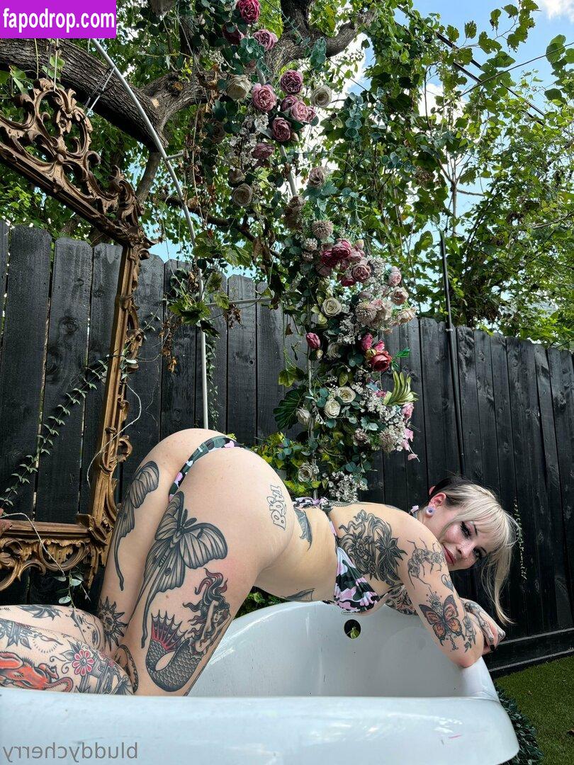 bluddycherry /  leak of nude photo #0023 from OnlyFans or Patreon