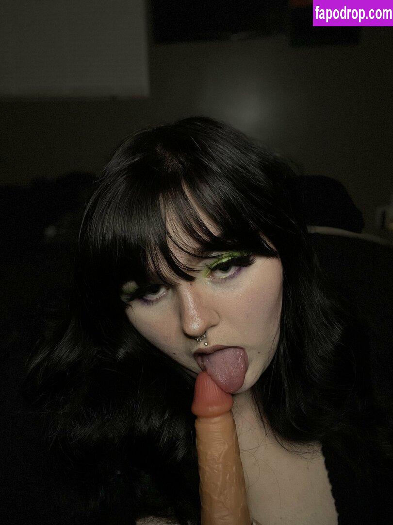 brattyfern / bifern / brattybrunette119 leak of nude photo #0023 from OnlyFans or Patreon