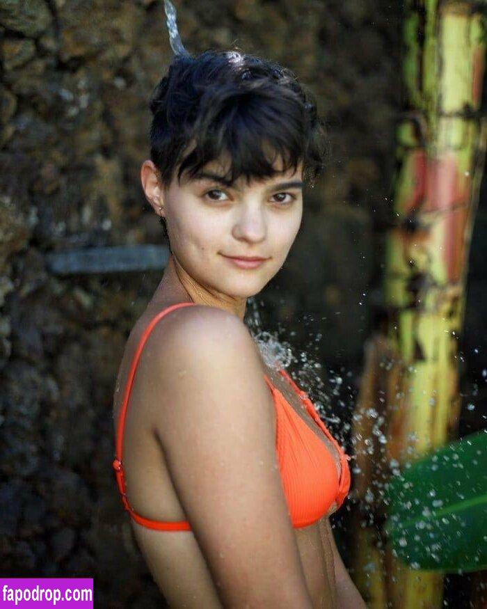 Brianna Hildebrand / briannahilde слитое обнаженное фото #0001 с Онлифанс или Патреон