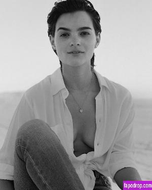 Brianna Hildebrand leak #0011