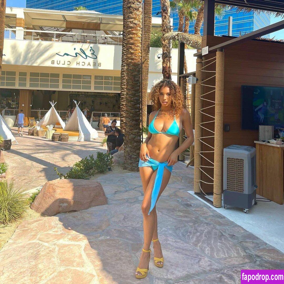 Brookliyn Wren / UFC Ring Girl / brookliyn_wren / brookliynwren / helloBROOKLIYN слитое обнаженное фото #1170 с Онлифанс или Патреон