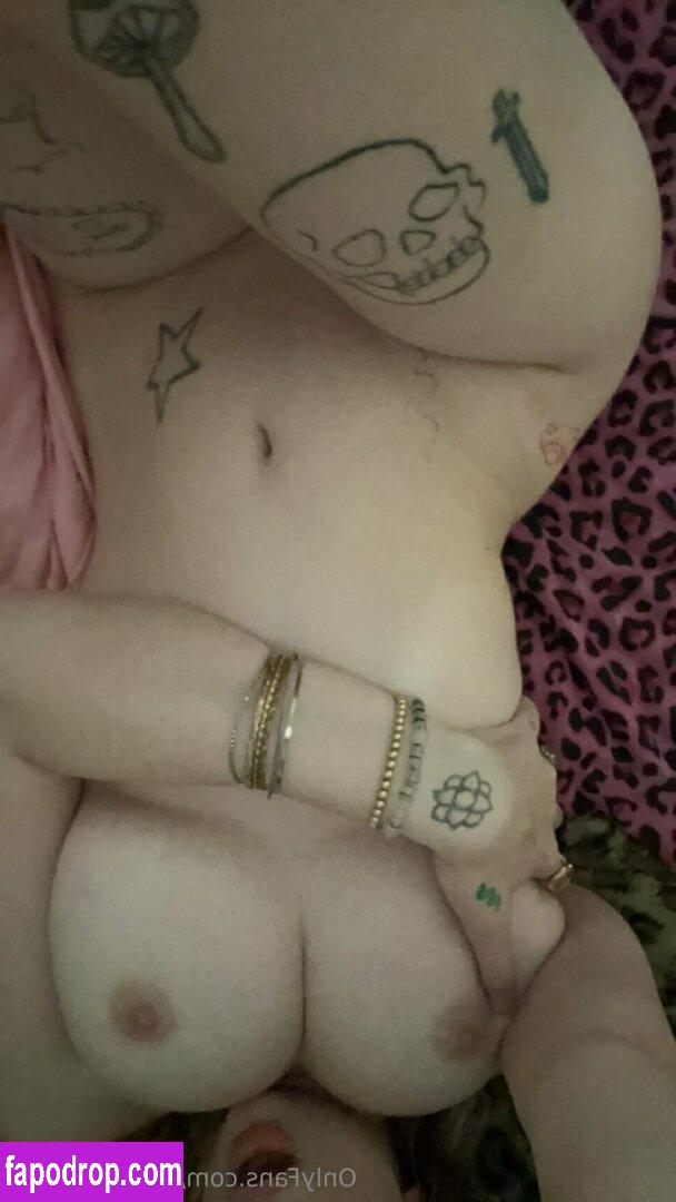 bunnybaby33 / Bunny / simoney_baloney1 leak of nude photo #0006 from OnlyFans or Patreon