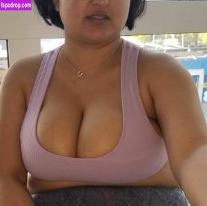 busty_priya_sangria photo #0061