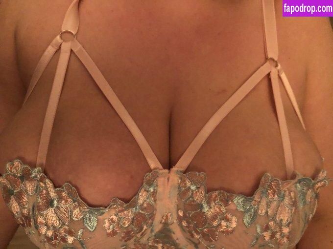 Bustylandlady02 / customlandla / https: leak of nude photo #0019 from OnlyFans or Patreon