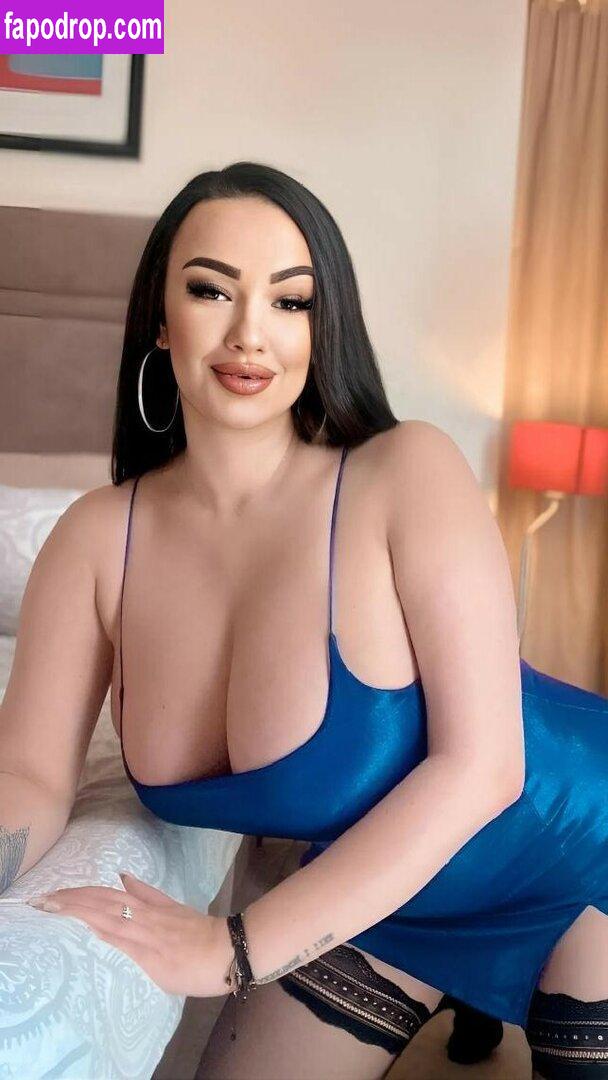 Bustysexylora / busty_lora leak of nude photo #0024 from OnlyFans or Patreon