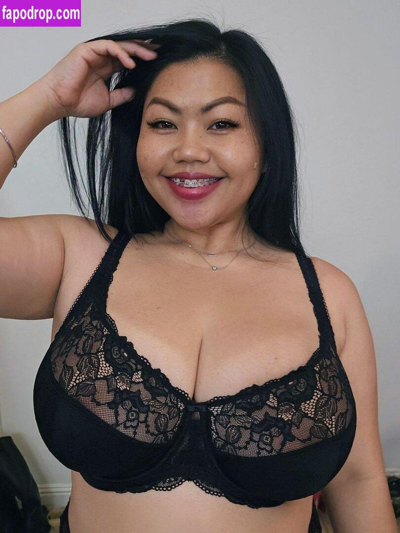 bustythaigirl /  leak of nude photo #0012 from OnlyFans or Patreon