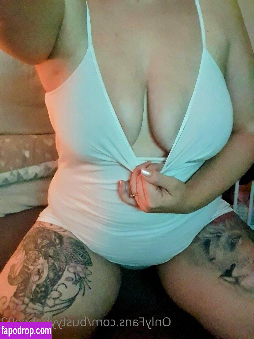 bustyybabee92 / bustybee1 leak of nude photo #0059 from OnlyFans or Patreon
