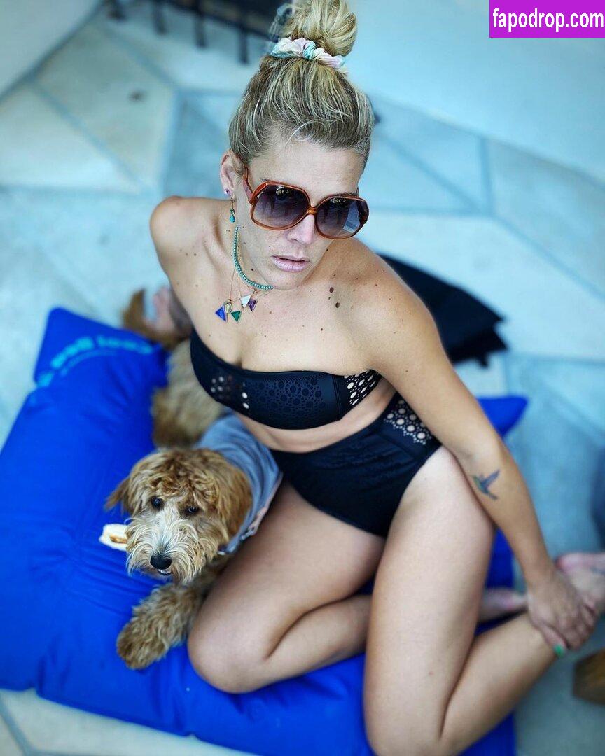 Busy Philipps / busyphilipps leak of nude photo #0034 from OnlyFans or Patreon
