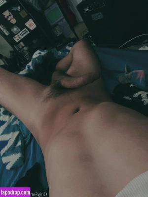 camboy photo #0004