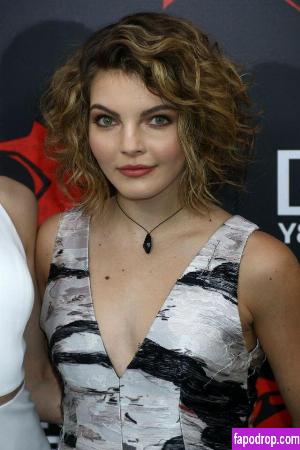 Camren Bicondova photo #0030