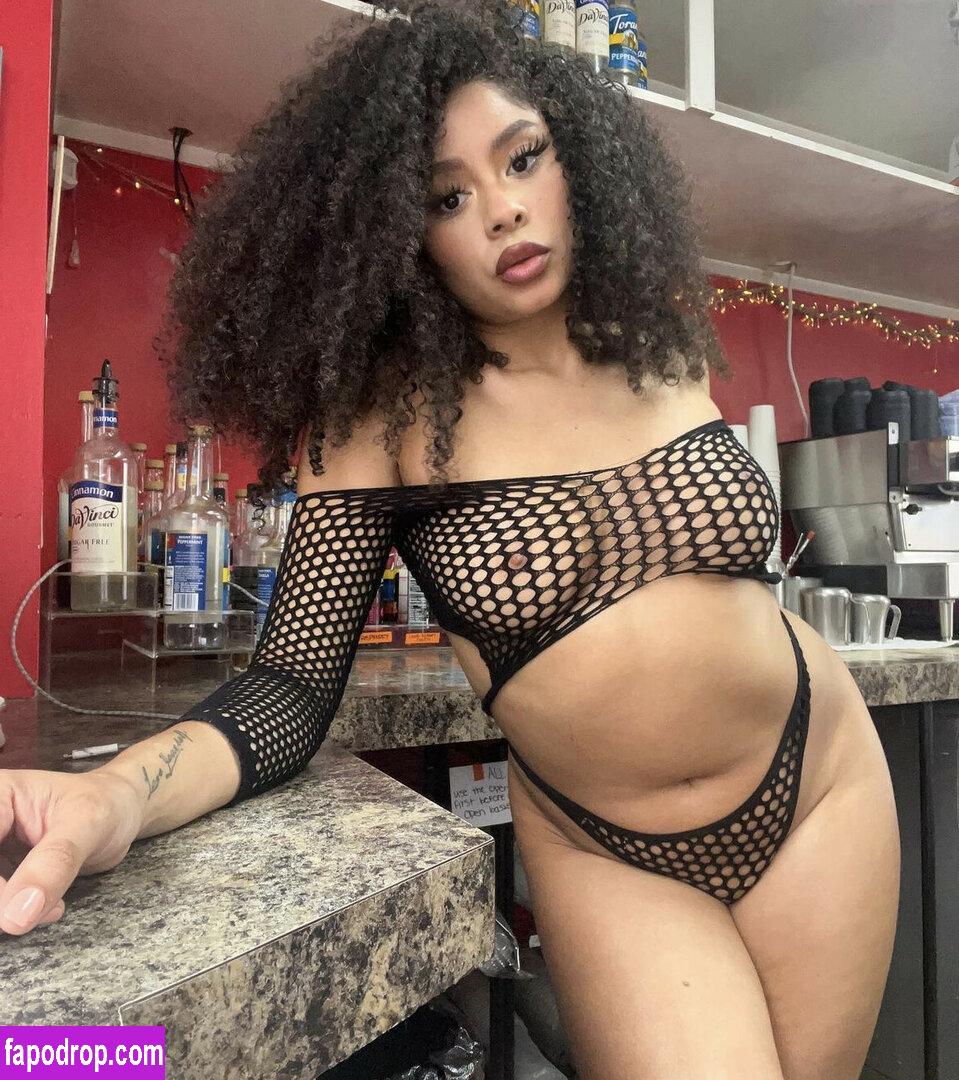 caramel_bbybarista /  leak of nude photo #0002 from OnlyFans or Patreon