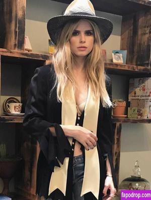 Carlson Young photo #0012