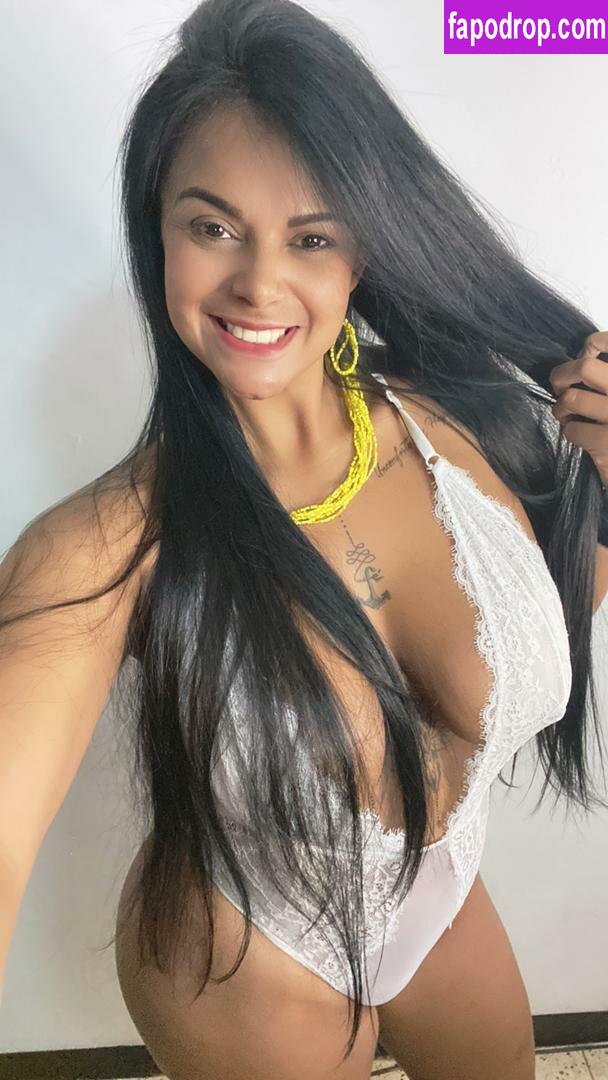 Carolina Correa Troutt / carolinacorreatroutt / yeincarol leak of nude photo #0008 from OnlyFans or Patreon