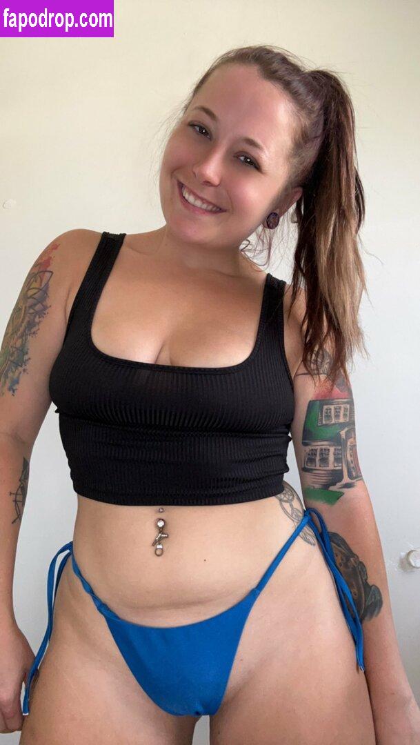 Casey Likes To Trip / caseyc8121 / caseylikestotrip / caseylikestotrip1 / caseylikestotrip95 leak of nude photo #0004 from OnlyFans or Patreon