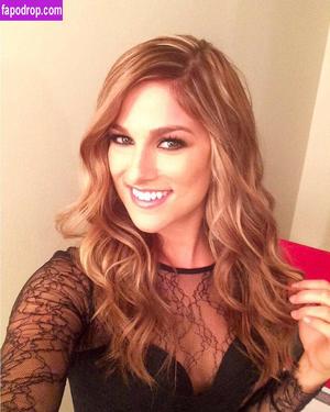 Cassadee Pope фото #0012