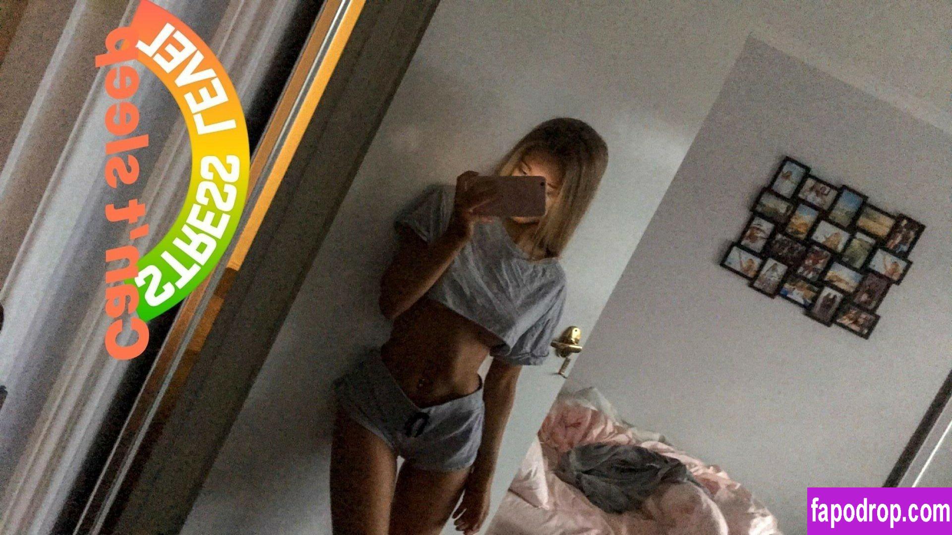 Cassie And Chloe Roberts /  leak of nude photo #0006 from OnlyFans or Patreon