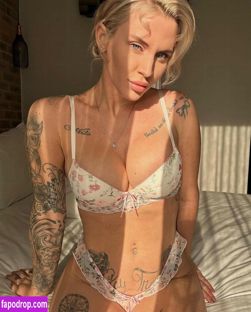 Cath May / 2612cath / ucatherinemay695 leak of nude photo #0014 from OnlyFans or Patreon