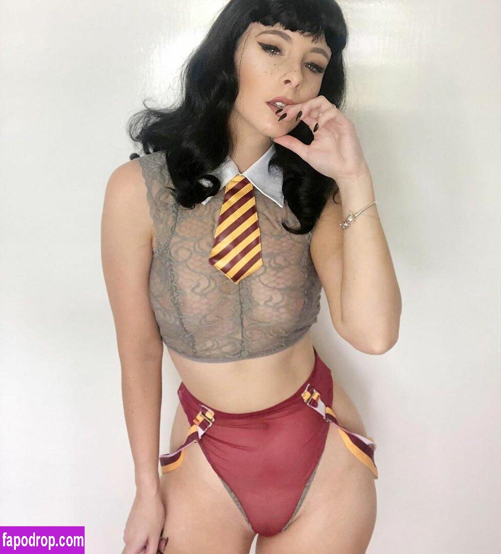 Catsefiro / itscatsefiro / sabercreative leak of nude photo #0002 from OnlyFans or Patreon