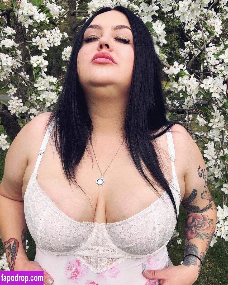 CelinaSpookyBoo / celinapowell leak of nude photo #0035 from OnlyFans or Patreon