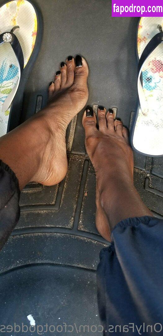 cfootgoddessx / chocolate_foot_goddess leak of nude photo #0047 from OnlyFans or Patreon