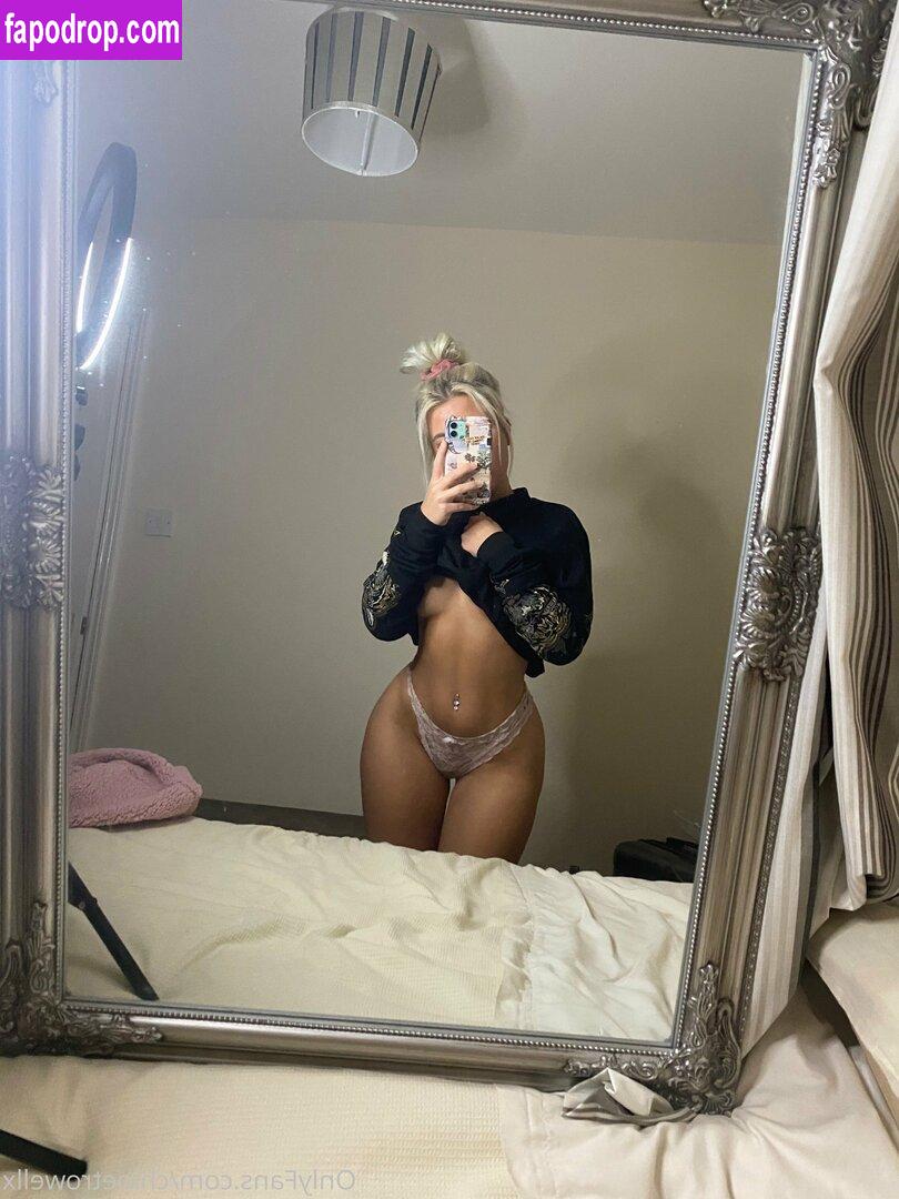 ch.x.oe1 / chlo12345 / chloetrowellx / urfaveblonde1 leak of nude photo #0017 from OnlyFans or Patreon