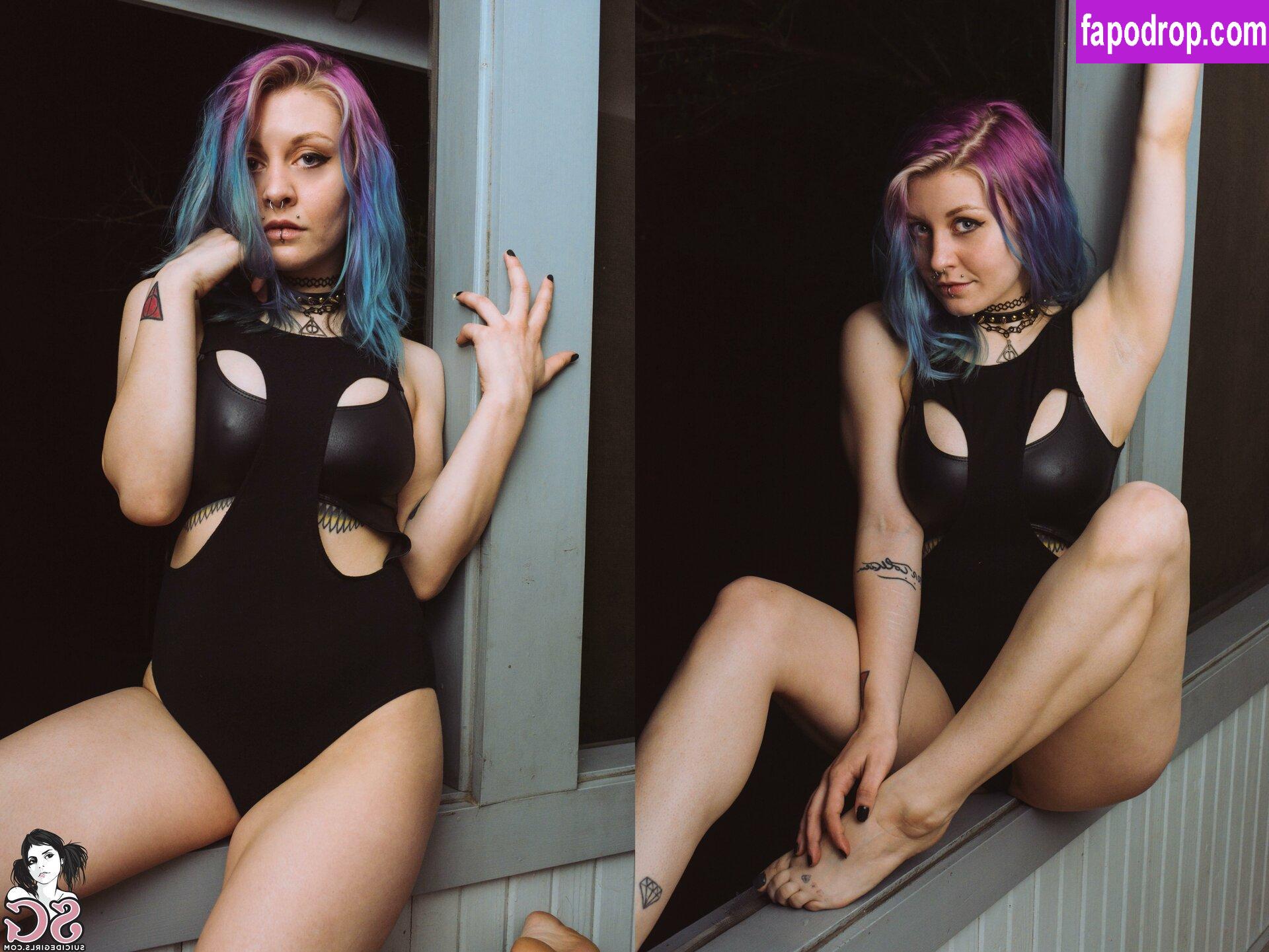 Chalkmoon / Chalkdabs / Chalksuicide / chalkxmoon слитое обнаженное фото #0315 с Онлифанс или Патреон