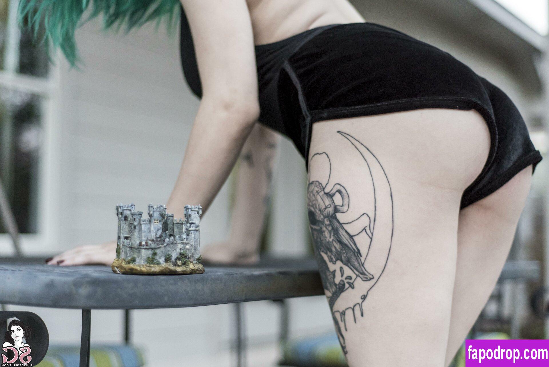 Chalkmoon / Chalkdabs / Chalksuicide / chalkxmoon слитое обнаженное фото #0429 с Онлифанс или Патреон