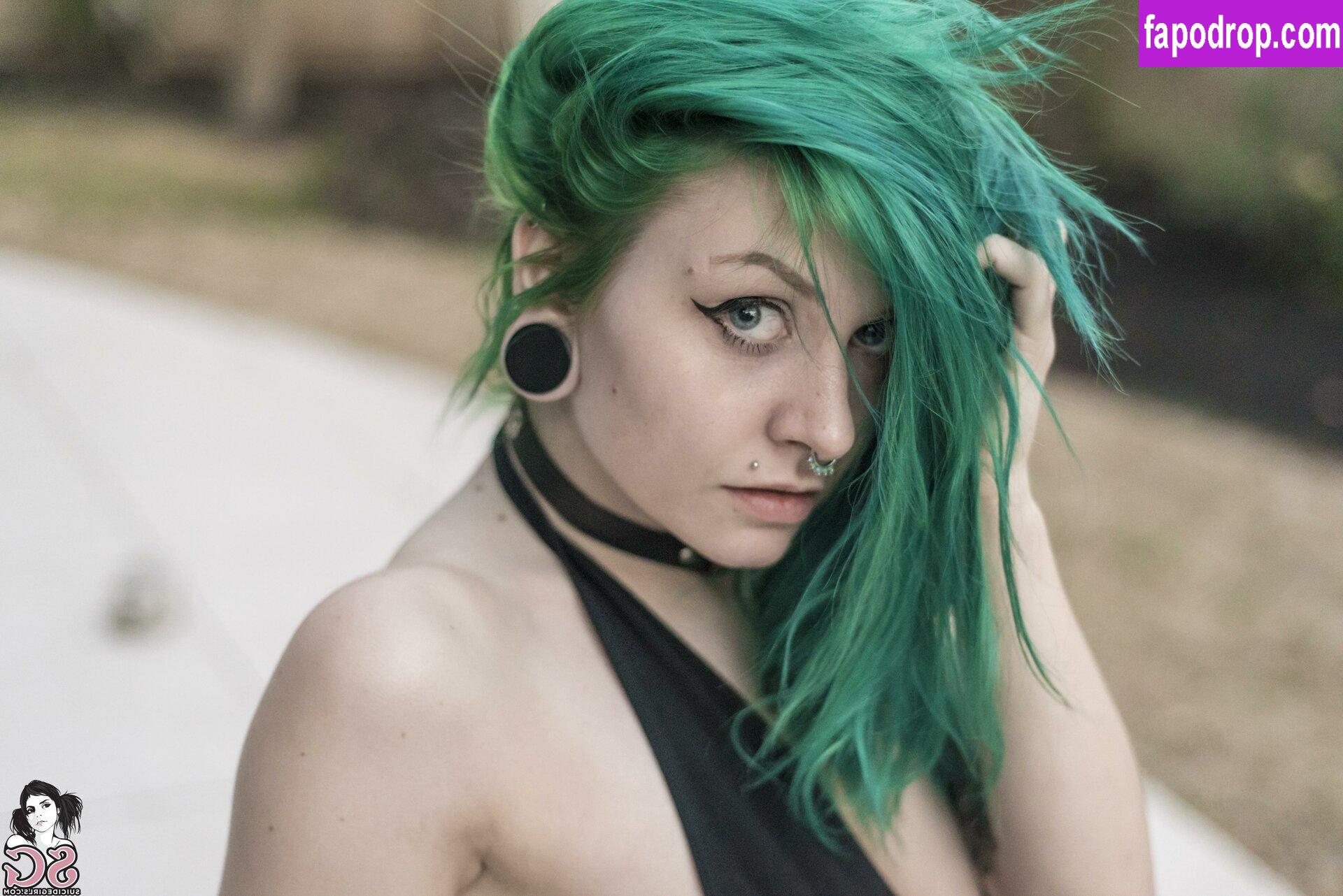 Chalkmoon / Chalkdabs / Chalksuicide / chalkxmoon слитое обнаженное фото #0436 с Онлифанс или Патреон