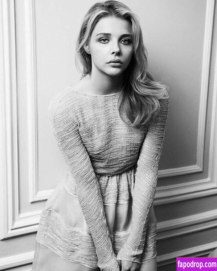 Chloe Grace Moretz / ChloeGMoretz слитое обнаженное фото #0079 с Онлифанс или Патреон