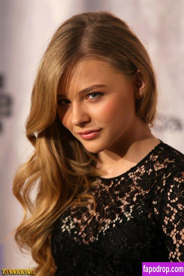 Chloe Grace Moretz / ChloeGMoretz слитое обнаженное фото #0103 с Онлифанс или Патреон