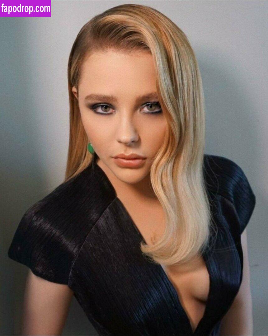 Chloe Grace Moretz / ChloeGMoretz leak of nude photo #0110 from OnlyFans or Patreon