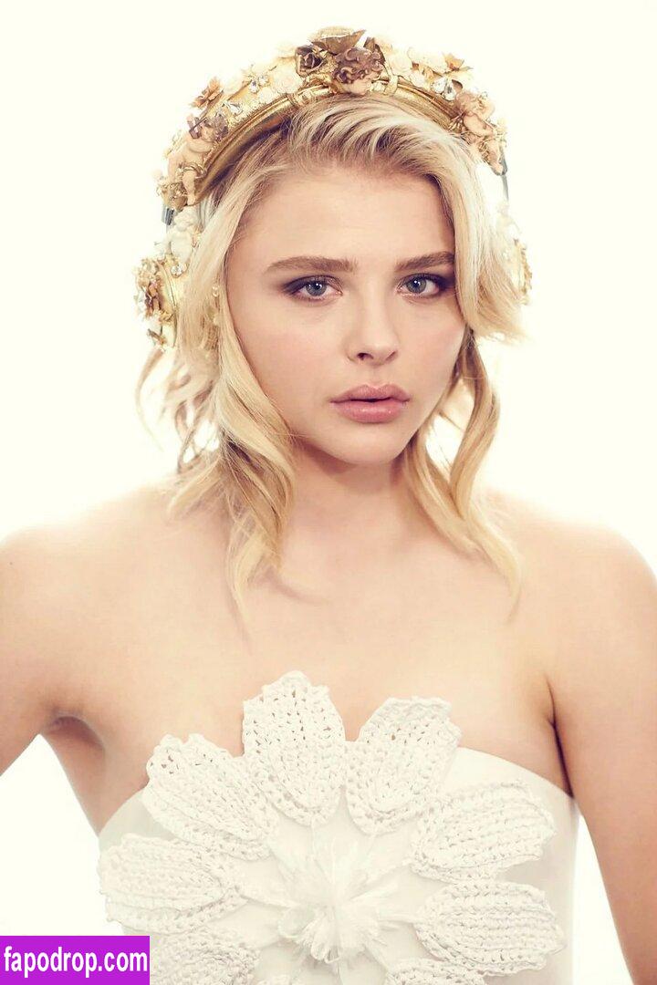 Chloe Grace Moretz / ChloeGMoretz слитое обнаженное фото #0198 с Онлифанс или Патреон