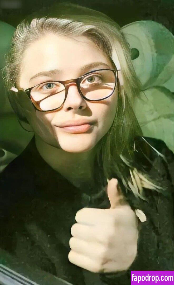 Chloe Grace Moretz / ChloeGMoretz leak of nude photo #0559 from OnlyFans or Patreon