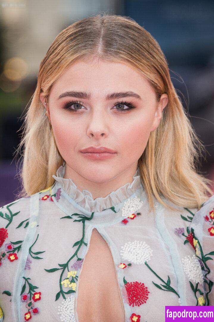 Chloe Grace Moretz / ChloeGMoretz слитое обнаженное фото #0711 с Онлифанс или Патреон