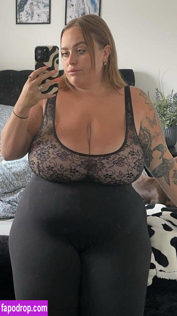 Chloe Hatton / Chloelouisehattonox / https: leak of nude photo #0031 from OnlyFans or Patreon