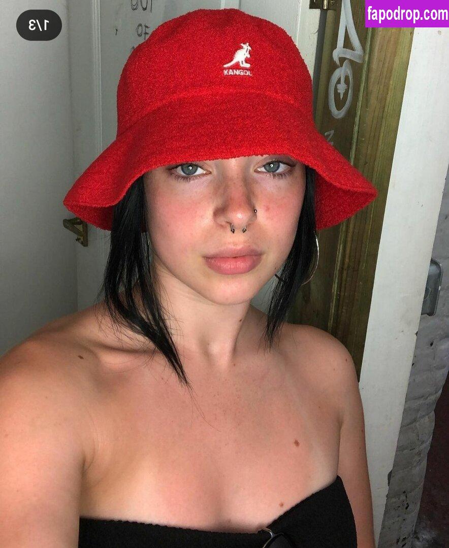 Chloe Hodgson / chloehodgson / xchloehodgsonx leak of nude photo #0004 from OnlyFans or Patreon
