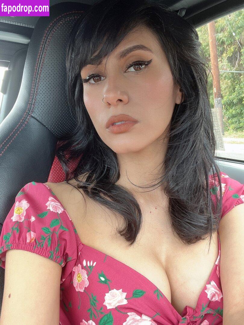 Christina Vee Valenzuela / cristinavox leak of nude photo #0001 from OnlyFans or Patreon