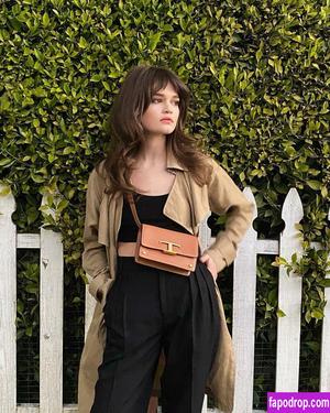 Ciara Bravo photo #0013