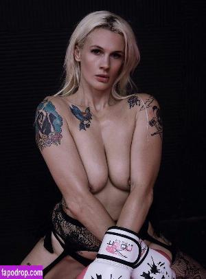 Cindy Dandois слив #0042