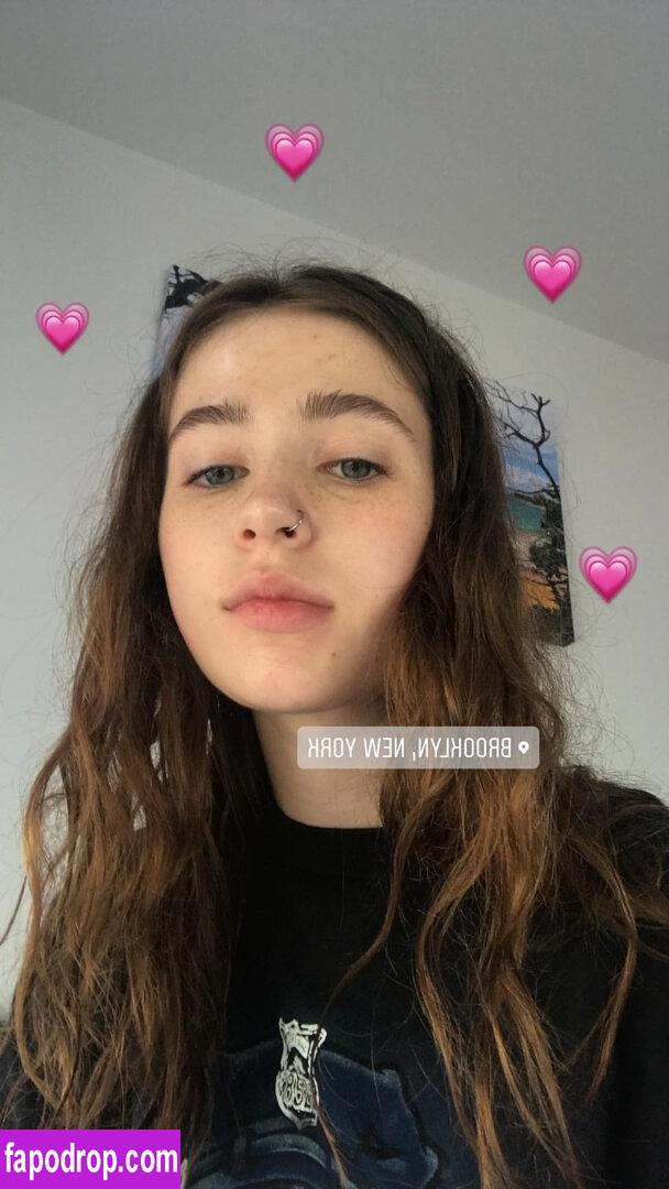 Clairo / Claire Cottrill leak of nude photo #0020 from OnlyFans or Patreon