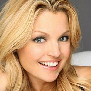 Clare Kramer слив #0022